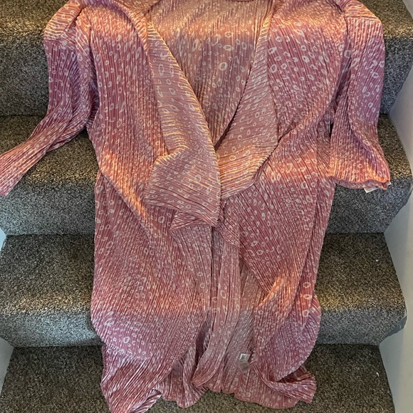 LilaRoe Large Shirley NWT Pink Animal Print - Picture 2 of 2